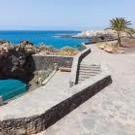 Seaview&best pool 2 Beds Balcon del Mar